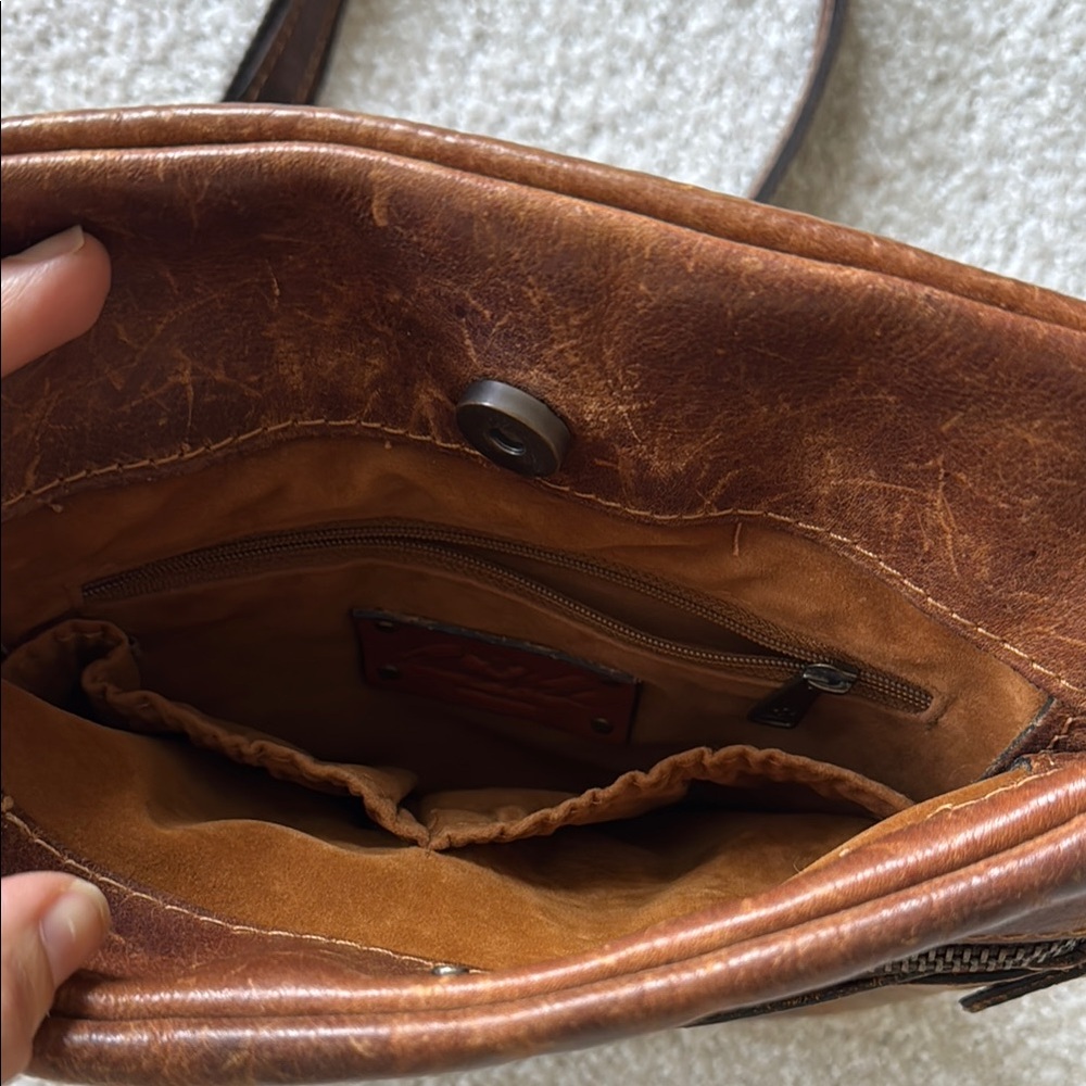 Patricia Nash Vintage Brown Leather Crossbody Bag - Picture 4 of 6